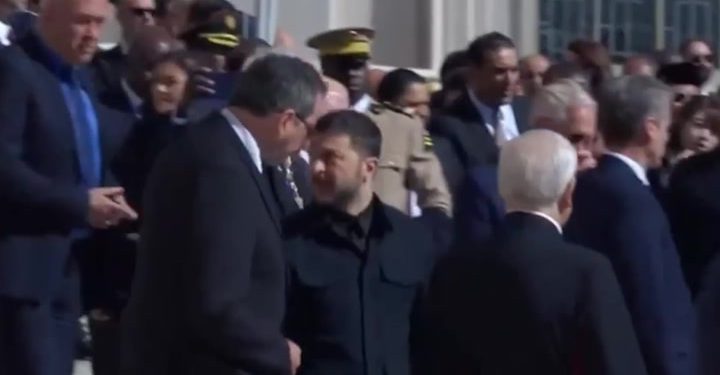 Zelensky je navijao dok je stigao u Vatikan na pogreb pape Franje | Vijesti