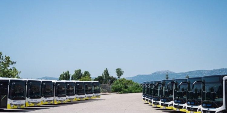 Splitski tinejdžer s podebljim dosjeom napao kontrolora: "Udario ga je šakom u gavu!"