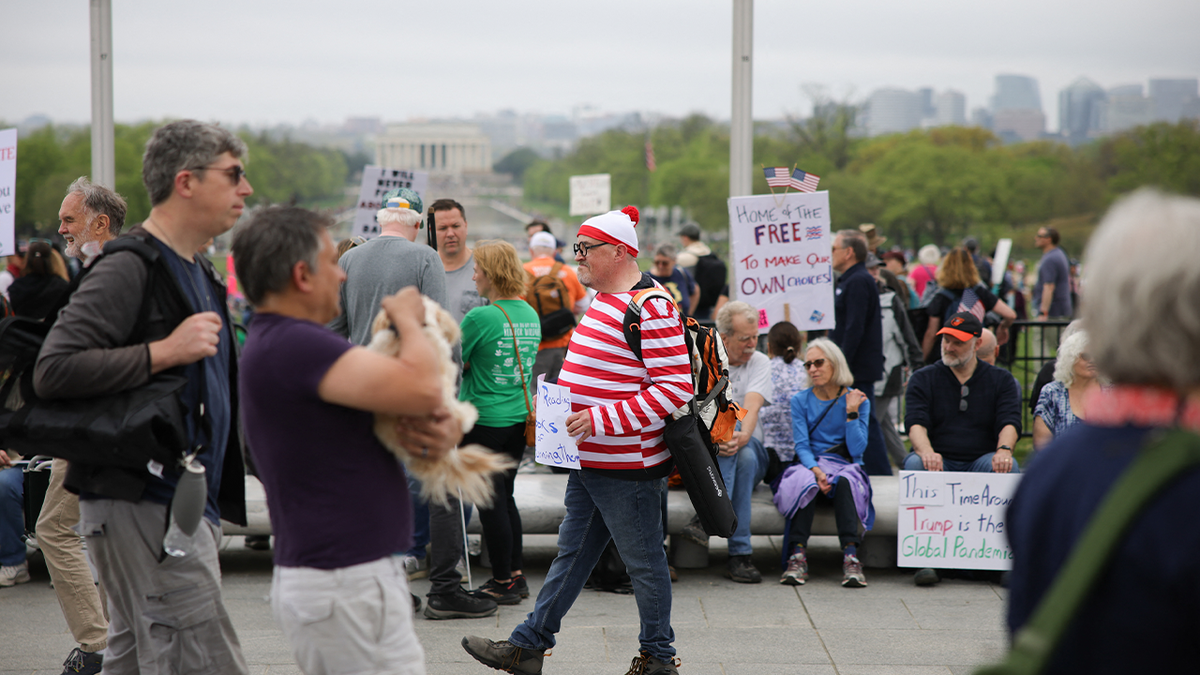 Waldo na prosvjedu protiv Trumpa