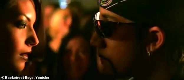Ranije je rekao: 'Upoznao sam se s kokainom doslovno noć kad smo snimili video za poziv', 'singl Backstreet Boys iz 2000 (na slici) 2000 (na slici)
