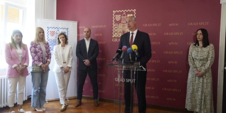 367 DJECE NA LISTI ČEKANJA Gradonačelnik Puljak: “Sva djeca će imati mjesto u vrtiću i sva djeca sa oba zaposlena roditelja imat će mjesto u jaslicama”