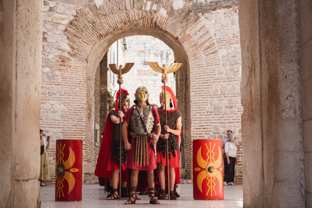 5 28 svecana smjena straze peristil 1