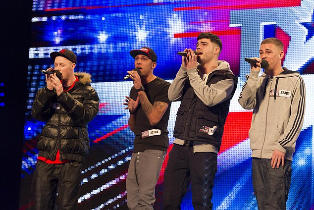 Jay se prvi put pojavio u središtu pozornosti kao jedna četvrtina Boybanda The Mend, koji je prvobitno na audiciji za X Factor, prije nego što se godinu dana kasnije pojavio na britanskom Got Talent -u (viđen na BGT -u)