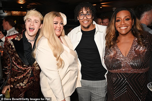 Jutros Domaćin Alison pridružio se sin Aidan, a Gemma i John Grimes iz Jedwarda također su bili prisutni