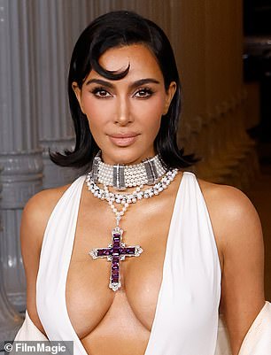 Kim se slikala s istim stilom 2024. godine