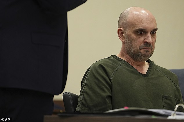 Sean Higgins je u prosincu u prosincu optužio veliki porota u prosincu od šest optužbi vezanih za sudar