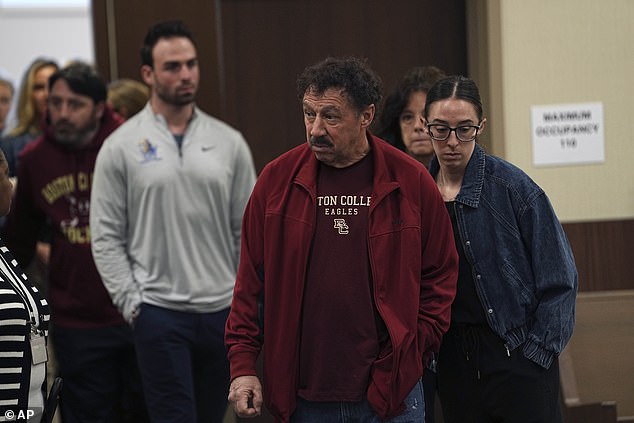 Guy Gaudreau, otac Matthewa i Johnnyja, stiže na sud na saslušanje u utorak