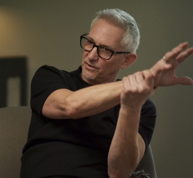 Gary Lineker rekao je Amolu Rajanu da ima pravo dati svoja stajališta unatoč pravilima o nepristranosti i rekao je da je 