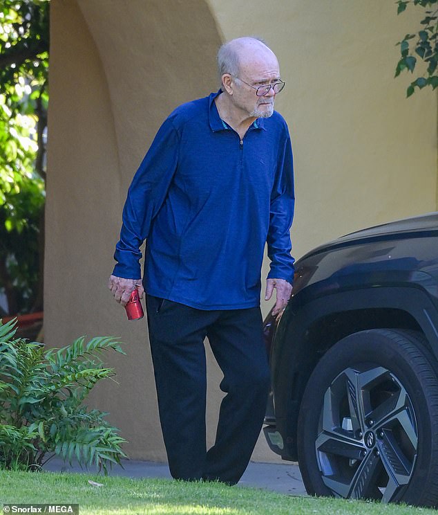 Sada 81, glumac se popeo na slavu kao hladni negativac Clarence Boddicker 1987. godine Robocop, a slijedio ga je s pamtljivim zaokretom kao operativac CIA -e Robert Griggs u Rambo III