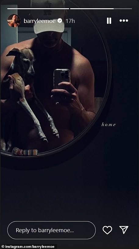 Professional za kosu, koji djeluje izvan New Yorka i Los Angelesa, podijelio je selfie u utorak