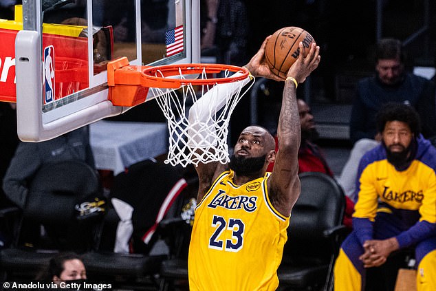 James i Lakersi su treći put izbačeni iz prvog kruga doigravanja u posljednjih pet sezona, kada su u srijedu izgubili u pet utakmica od Minnesota Timberwolves