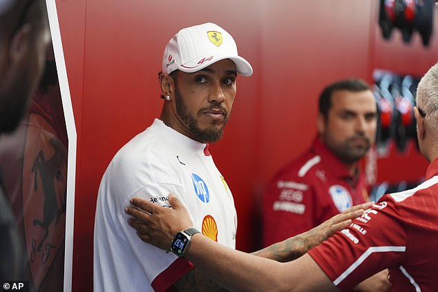 Lewis Hamilton bjesnio je u svom inženjeru Ferrarija zbog zamjene prije nego što je završio na osmom mjestu