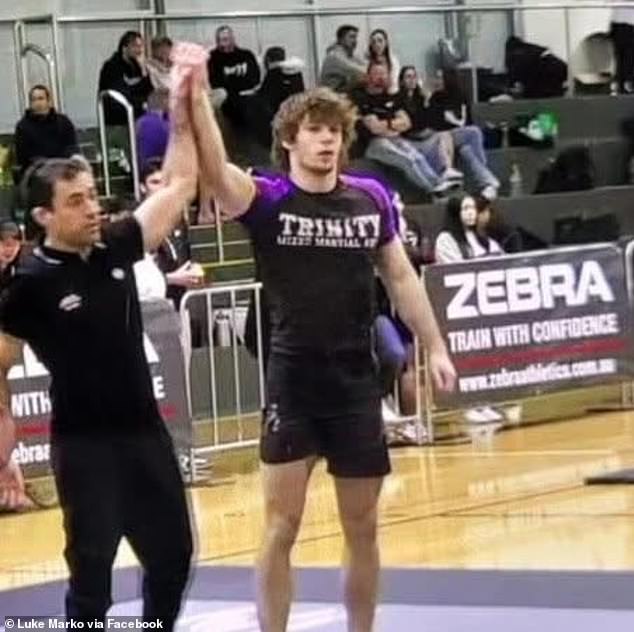 Čovjek blizak oba borca ​​opisao je Marka (na slici desno) kao 