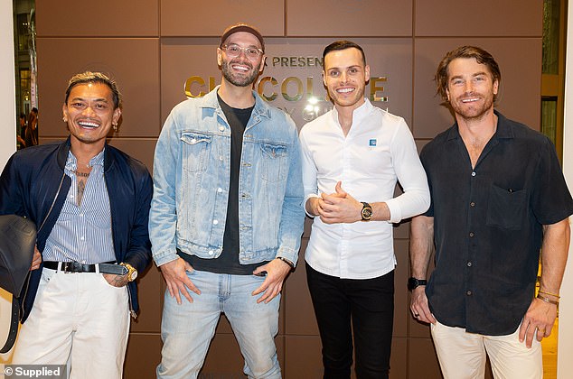 Favoriti obožavatelja MasterChefa Khanh Ong (krajnje lijevo), Reece Hignell (središnja lijevo) i Hayden Quinn (krajnje desno) bili su među gostima koji su prisustvovali intimnom otvaranju