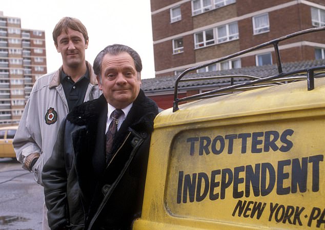 David je igrao ikonični trgovac na južnom Londonu na BBC sitcomu od 1981. do 1991. godine (na showu je prikazan zajedno s Nicholasom Lyndhurstom kao Rodneyom)