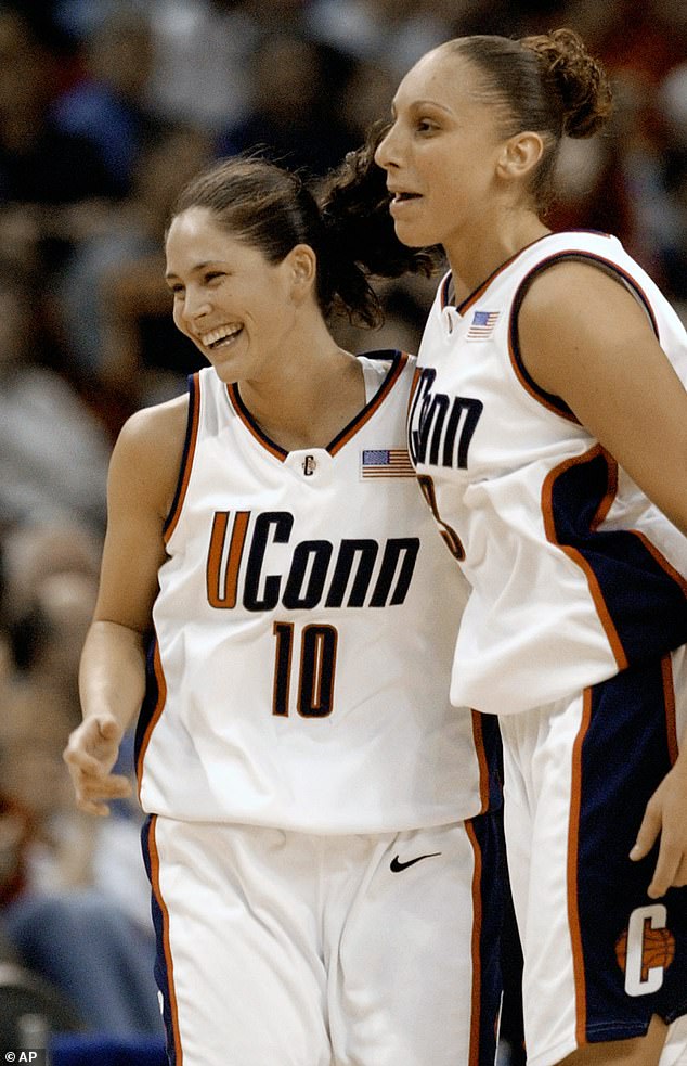 Na fakultetu je Bird osvojio dva državna naslova kao član UConn Huskyja