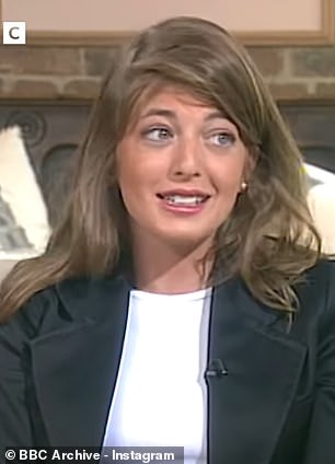 Kad je imala samo 24 godine, zvijezda je tek trebala usvojiti svoj ikonični izgled i ostavila je obožavatelje Gobsmacked nakon što je BBC izdvojio iscrtani isječak u kojem se pojavila kao 'chat up Connoisseur'