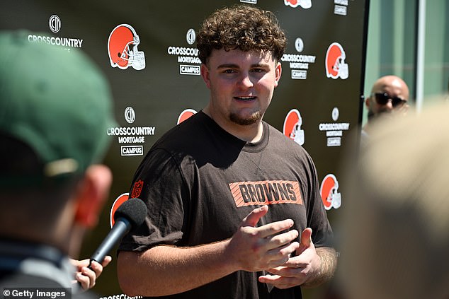 Peti peti odabir prošlogodišnjih nacrta NFL-a, očekuje se da će Graham započeti za Browns