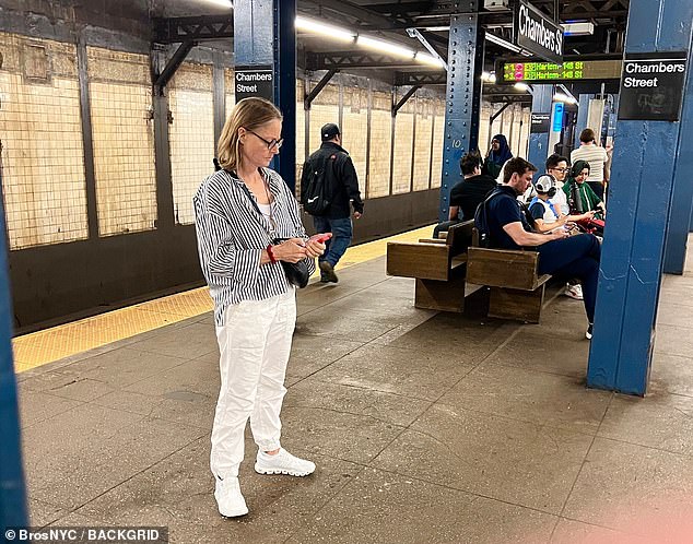 Nije jedina velika zvijezda koja je viđena ni u vlakovima, sa Sarah Jessica Parker, Hilary Swank, Helen Mirren i još više prelazeći Metrocard