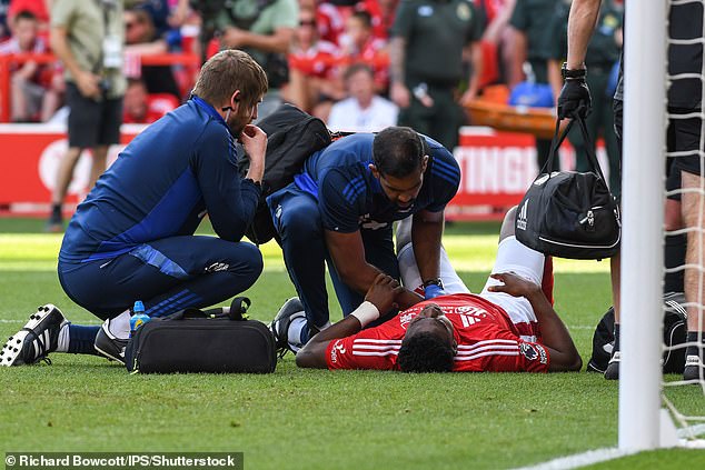 Potrebno mu je nekoliko minuta liječenja, ali igrao se dalje, iako je bio u vidljivoj nelagodi