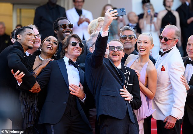 Filmski festival u Cannesu izvorno se pojavio u godinama Drugog svjetskog rata, kada je porast fašizma u Italiji doveo do osnivanja alternative tadašnjem filmskom festivalu koji je kontroliran u Veneciji