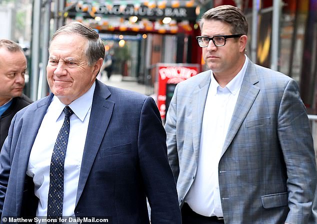 PR Guru Brandon Faber umjesto toga pratio je Belichick do svog intervjua u New Yorku