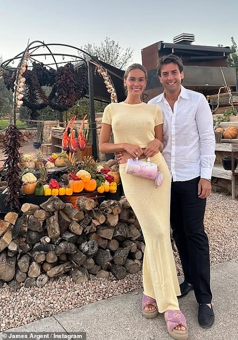 Neposredno prije reda, za par je rečeno da je sretniji nego ikad, ostavljajući Nicoline u 'Total Shock' na ispadi