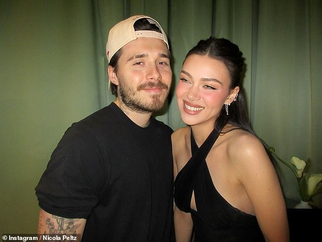 Izvori su tvrdili da su David i Victoria 'slomljena' zbog rastućih napetosti s Brooklynom i njegovom suprugom Nicolom Peltz