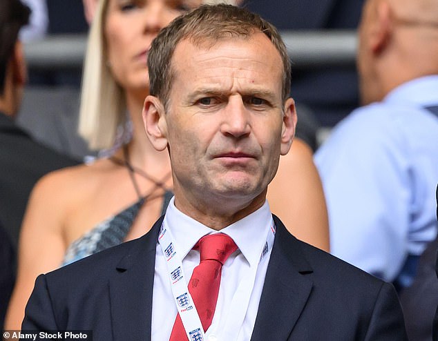 Također su rekli da su razočarani otpuštanjem Dana Ashwortha (na slici) početkom ove sezone