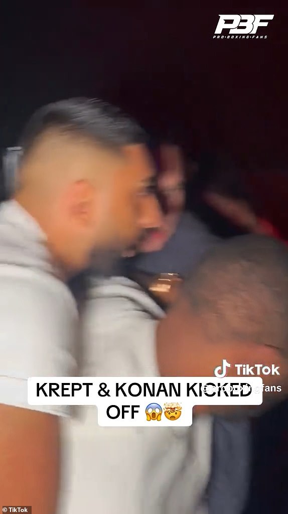 Snimke pokazuju da je Konan (na slici), 35 godina, bijesno pokušavajući proći trio stražara dok je pokušavao zaroniti u akciju, dok je Krept (35) viđen kako gura pored žene koja je pokušala intervenirati intervenirati