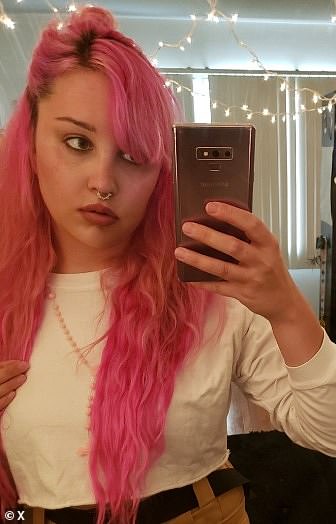 Prošlog mjeseca Bynes je inzistirao da ona neće biti 'objavljivanje bilo kakvog slanog sadržaja' na svojim jedinimFansima