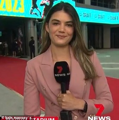 Kate je napisala post, koja je prikupila 135,7k pogleda, 