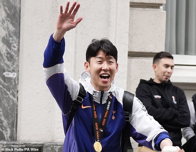 Crveno je čak trajalo u četvrtak ujutro dok se ukrcao u timski autobus u Bilbau