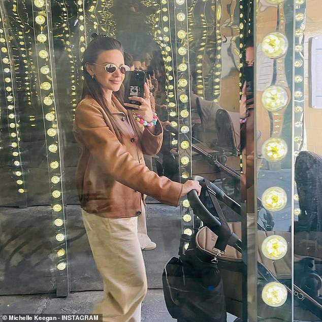 Tijekom izlaska nije bilo znakova bebe Palme, ali Michelle je uživala u svom porodiljskom dopustu sa svojom djevojčicom, uključujući seoske pauze i lokalne izlaske u blizini obiteljskog dvorca Essex