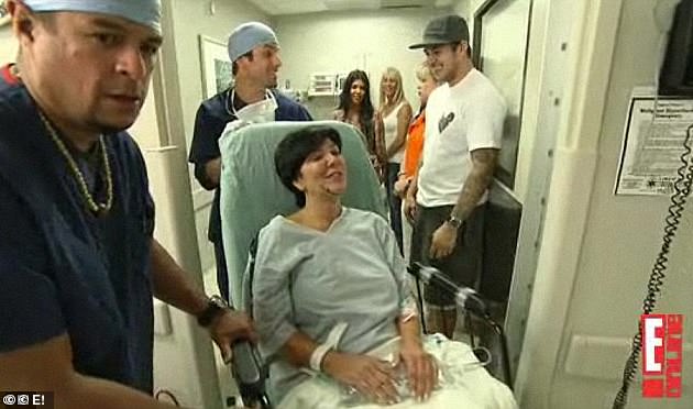 Iako je točan postupak koji je mamager podvrgnut ostaje nejasan, to joj ne bi označio prvi put da ide pod nož