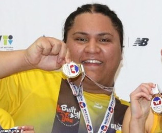 Aranui je tvrdio da je trener Melton South -a - ekipa koja je prijetila bojkotiranjem mečeva u kojima je igrala - pokušala je zaposliti