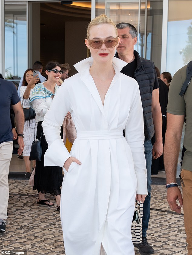 Glumica je zapovjedila pažnju u upečatljivom odjevnom predmetu, što je pokazalo njezinu zavidnu figuru