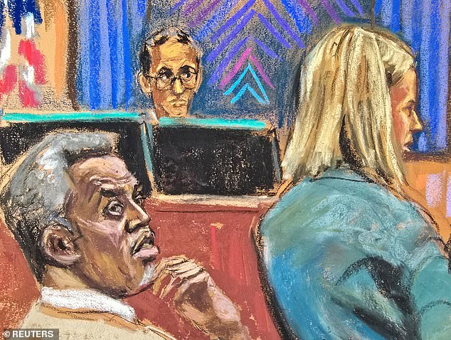 Diddy, na slici u sudu u srijedu, otišao je potpuno sivo nakon što je održan u saveznom zatvoru dok je čekao suđenje