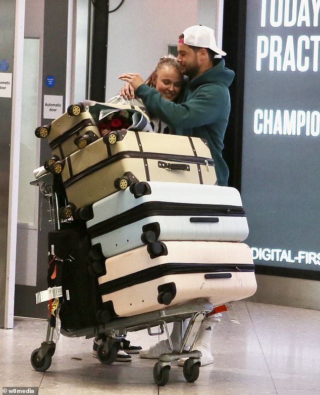 Chris je imao više od jednog razloga da se nasmiješi nakon što je njegov voljeni nogometni klub Sunderland osvojio promociju natrag u Premier ligu nakon dramatične pobjede u play-offu protiv Sheffield Uniteda u subotu