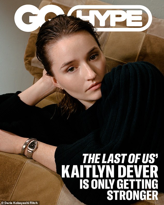 Potpuni intervju s Cover Star Deverom dostupan je za čitanje na mreži u GQ Hypeu