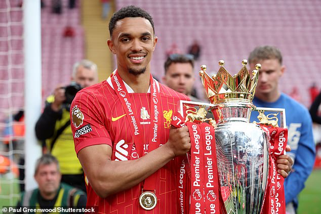 Trent Alexander-Arnold se oprostio od navijača Liverpoola nakon što je odigrao svoju posljednju utakmicu za klub