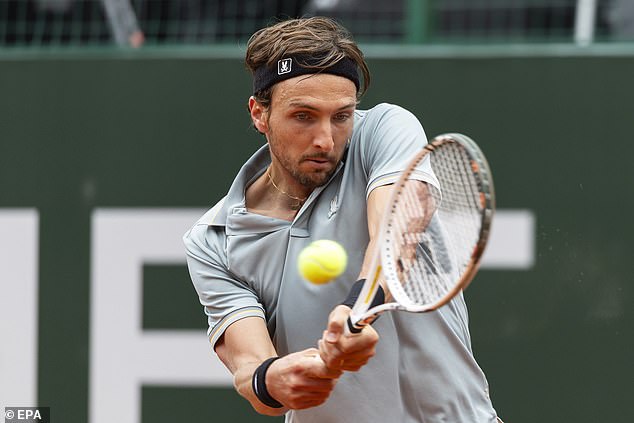 But the Australian Open champion may face a tougher crowd when he steps onto court against Arthur Rinderknech