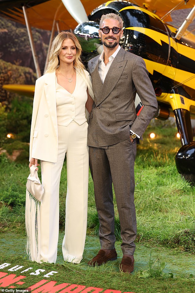 Dijeleći trenutak kad je otvorila mužu Hugu Tayloru o svojoj seksualnosti, otkrila je da on nevjerojatno podržava