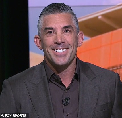 Anasta je ostala crvena lica kad je Munster izjavio: 