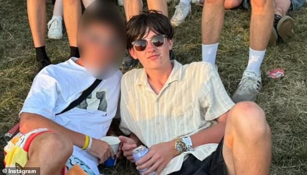 Satterthwaite nije sudjelovao u organiziranom događaju, ali zdravstveni stručnjaci su se zabranili za zabranu novog trenda