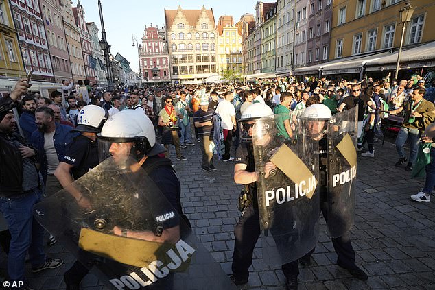 Navodno je ovaj tjedan 2.000 policajaca iz cijele Poljske u Wroclawu