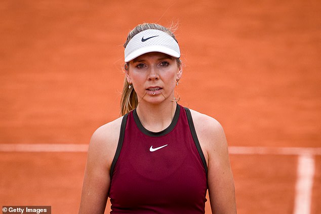 Britana se borila za ritam na njoj, služila je dok je prikupila devet dvostrukih grešaka