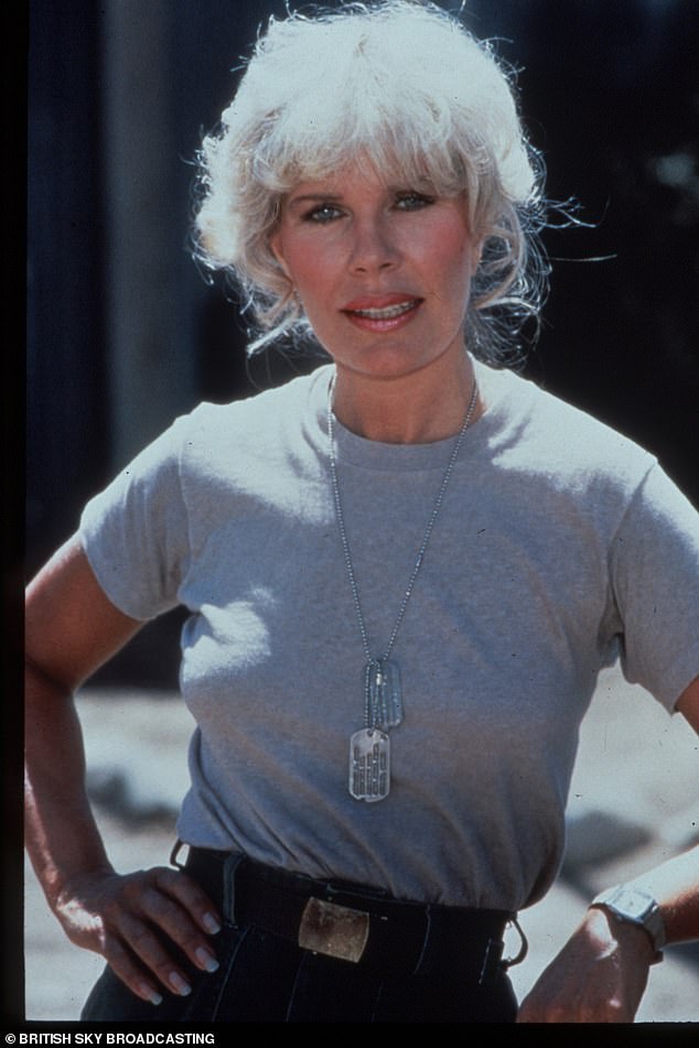 SWIT je bio poznat po tome što je igrao ikonični lik Major Margaret 'Hot Lips' Houlihan na hit seriji