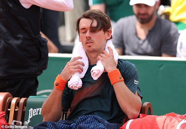 Unatoč ranom izlasku de Minaura, navijači Aussie okupljaju se iza Popyrinovih samouvjerenih French Open Run