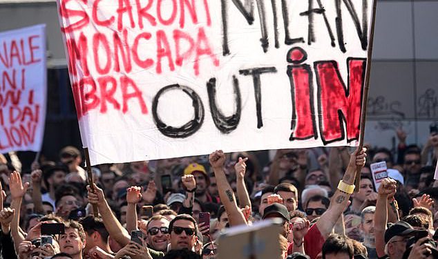 AC Milan Ultras izdaje napad na šefove klupskih poglavara dok navijači pozivaju savjetnika Zlatana Ibrahimovića, nakon što je tumalna sezona obećala “Nećemo vam dopustiti da nas uništite”